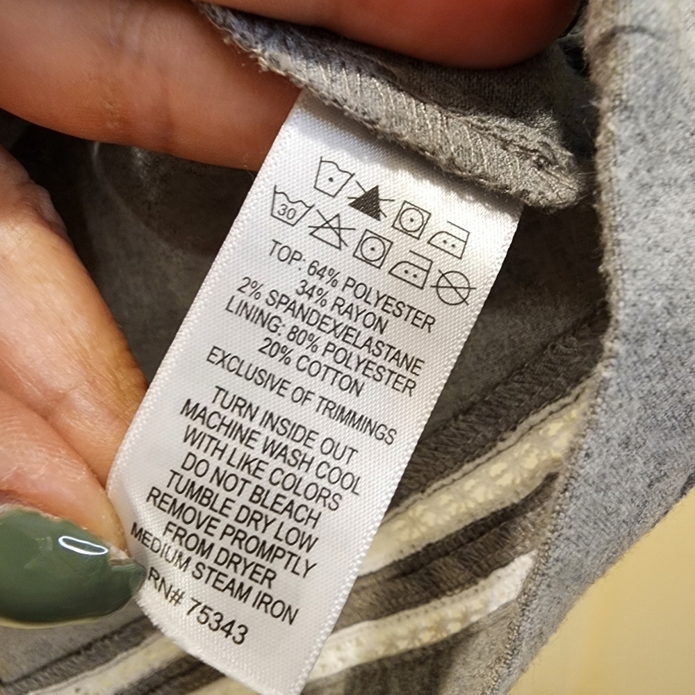 TAHARI  gray Baby girls dress size 2t - Picture 9 of 14